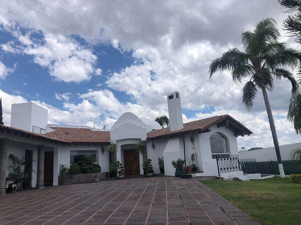 EXCELENTE CASA À VENDA EM COLINAS DEL BOSQUE, SEGUNDA SEÇÃO, NAUCALPAN, ESTADO DO MÉXICO, foto 1 de 35