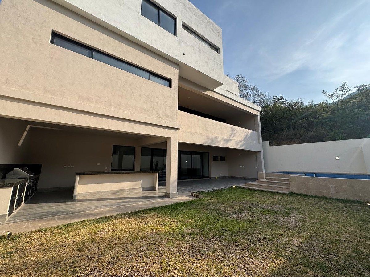 Casa em Sierra Alta 9o Sector, Monterrey, foto 2 de 16