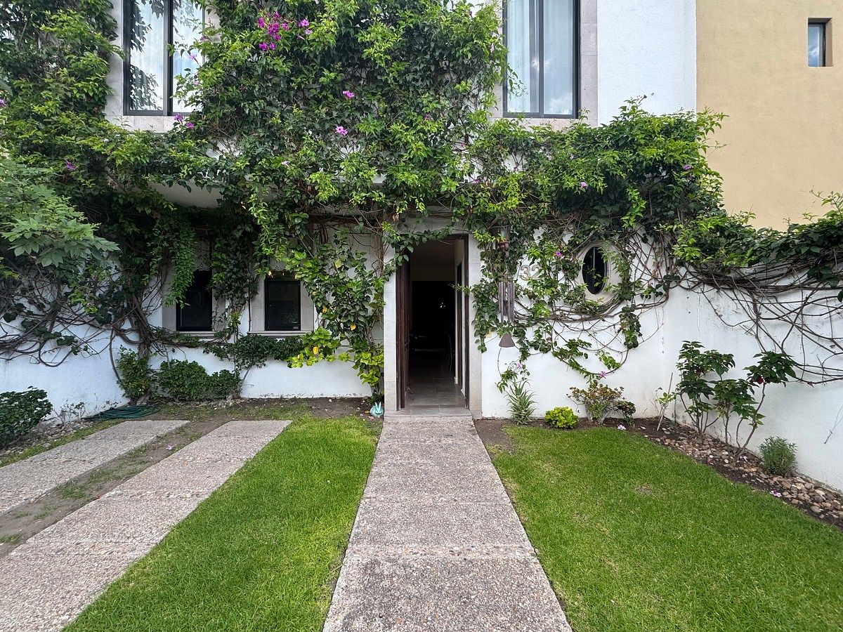 House in Gated Community in Independencia, San Miguel de Allende, photo 3 of 39