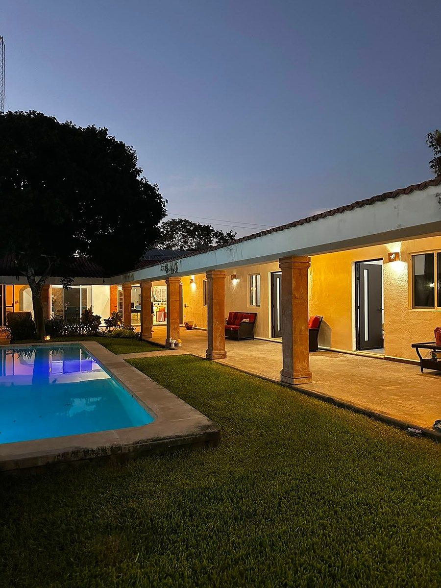 CASA EN VENTA “KOMCHEN”, foto 1 de 50