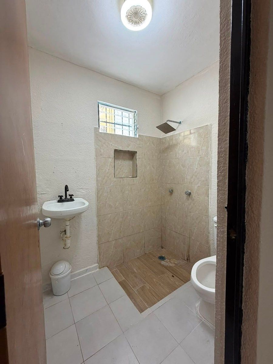 Casa en Juan Pablo II, Mérida, foto 11 de 17