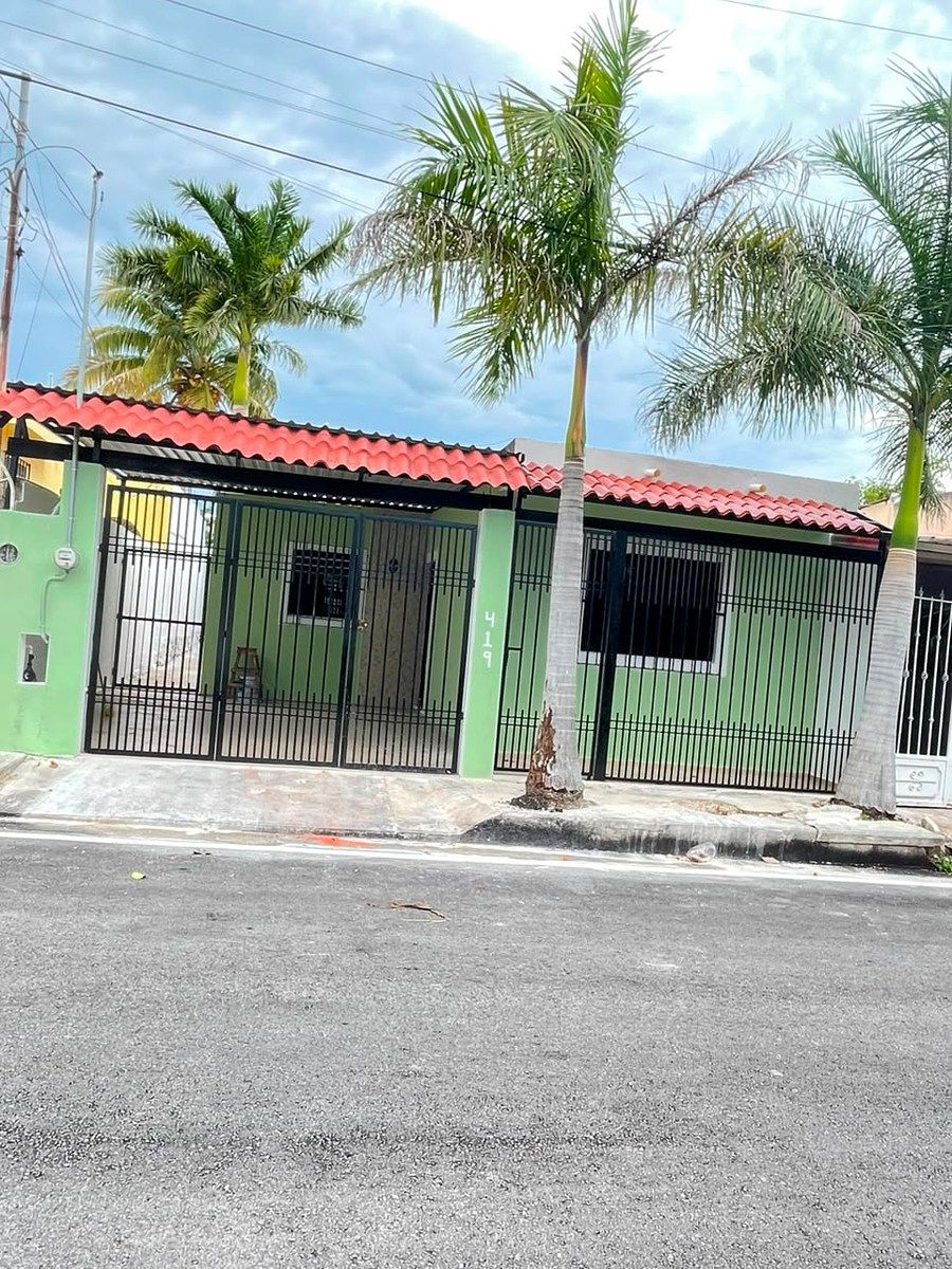 CASA DE 3 HAB EN ZONA PONIENTE, foto 1 de 17