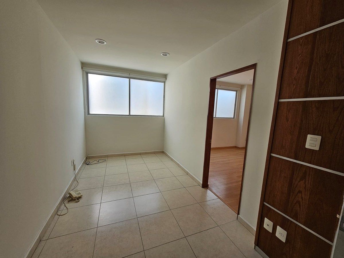 área de recepción del consultorio, foto 8 de 14