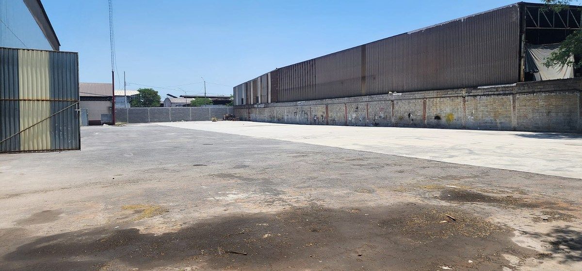 Commercial Storage Unit in Del Norte, Monterrey, photo 6 of 17