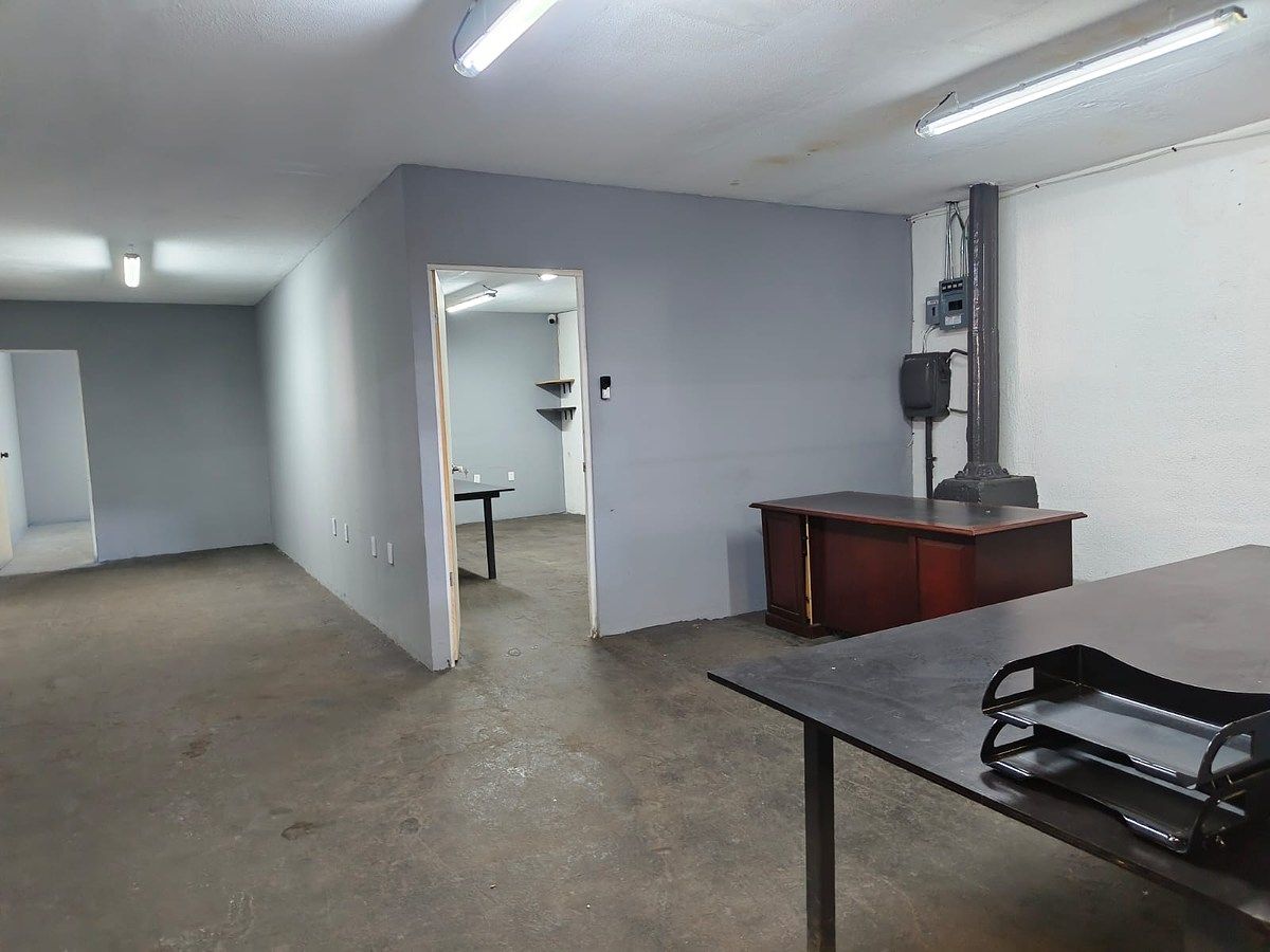Commercial Storage Unit in Del Norte, Monterrey, photo 16 of 17