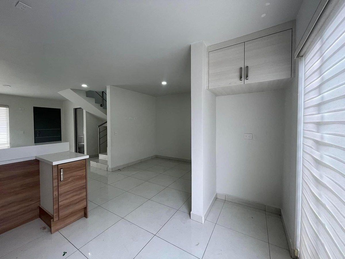 Casa em Colinas de California, Tijuana, foto 7 de 11