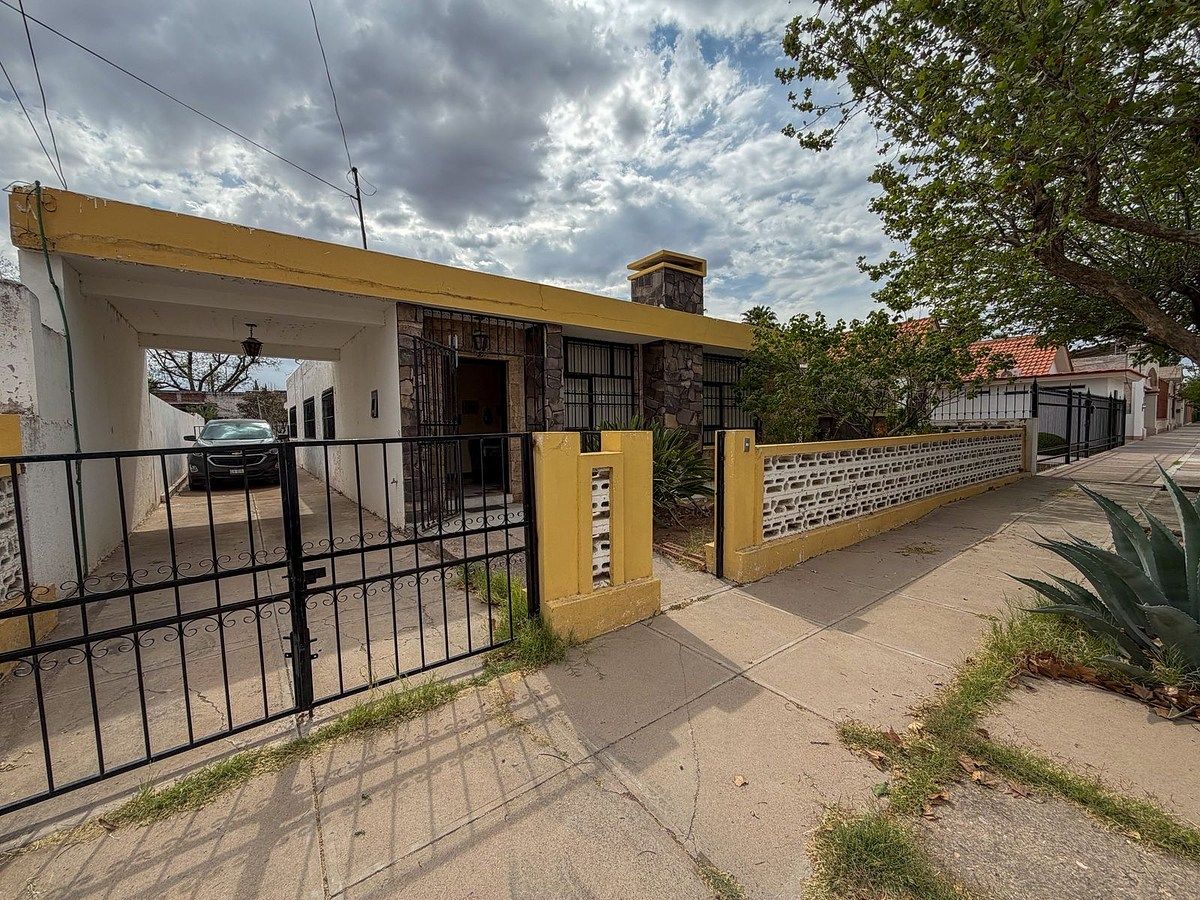 Casa em San Felipe I, Chihuahua, foto 2 de 3