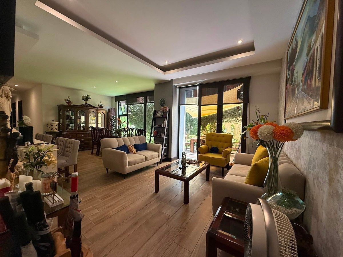 Apartamento en Venta de 3 Dormitorios en zona 10, foto 1 de 16