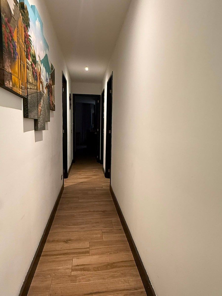 Apartamento en Zona 10, Guatemala, foto 3 de 16
