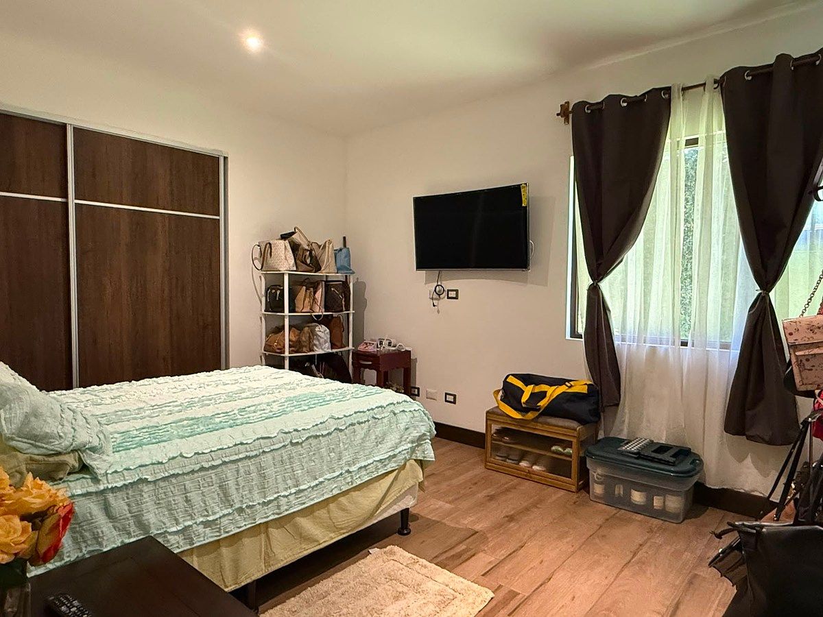 Apartamento en Zona 10, Guatemala, foto 5 de 16