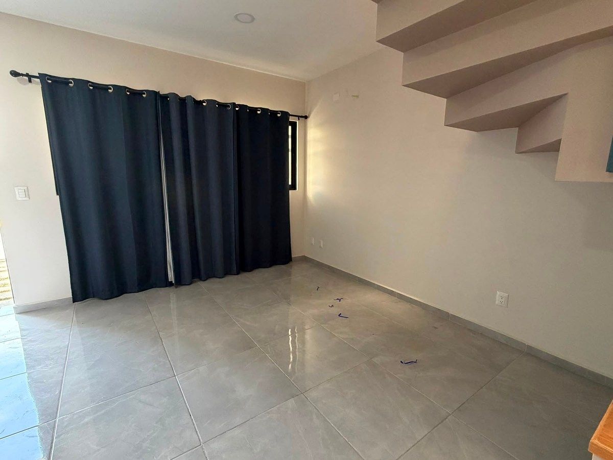 House in Colinas de La Primavera, Zapopan, photo 18 of 32