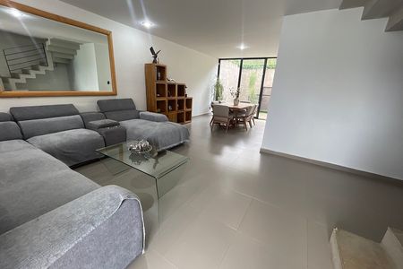 Casa recién remodelada en Coto Aire | Privacidad, naturaleza y gran ubicación