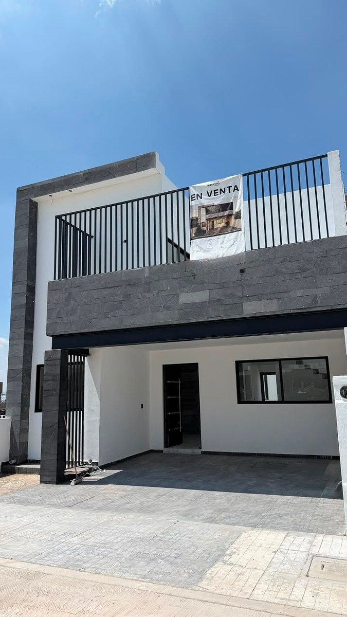 HOUSE FOR SALE IN RESERVA SANTA MONICA (SOUTH AGS), photo 1 of 17