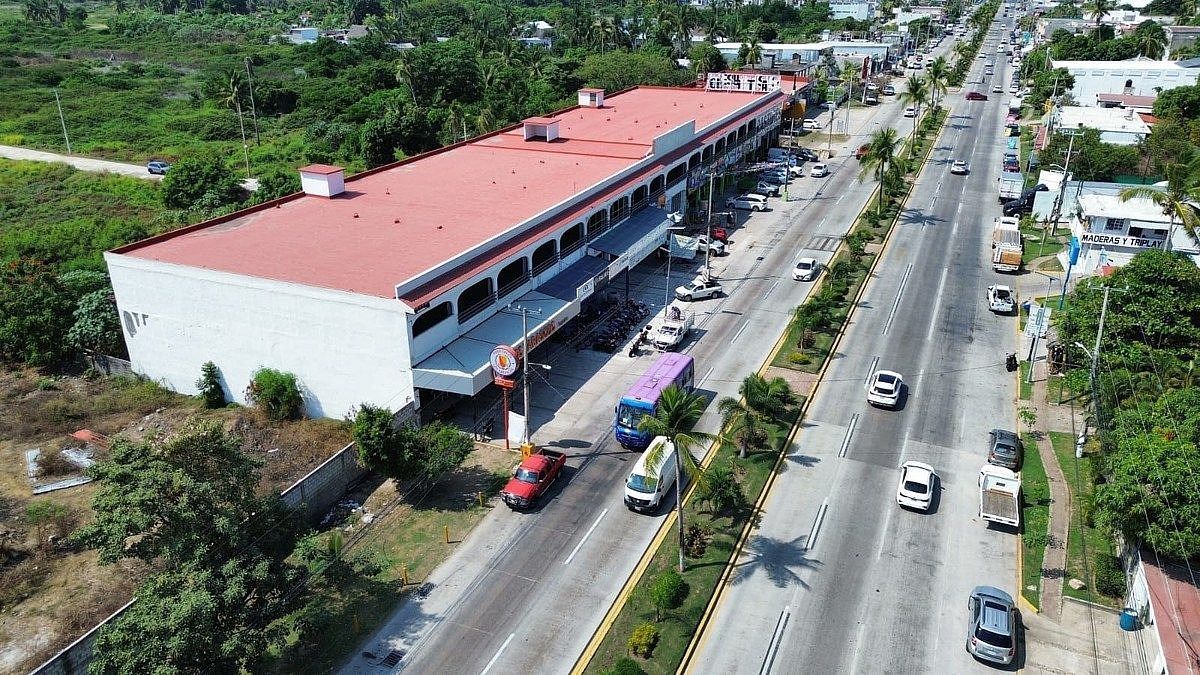 OPORTUNIDAD: LOCAL AAA DE ALTA VISIBILIDAD EN BLVD. DE LAS NACIONES, ACAPULCO!, foto 1 de 10