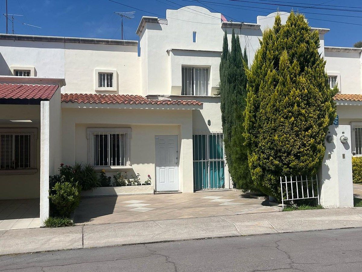 HOUSE FOR SALE IN VILLA SUR, photo 1 of 18