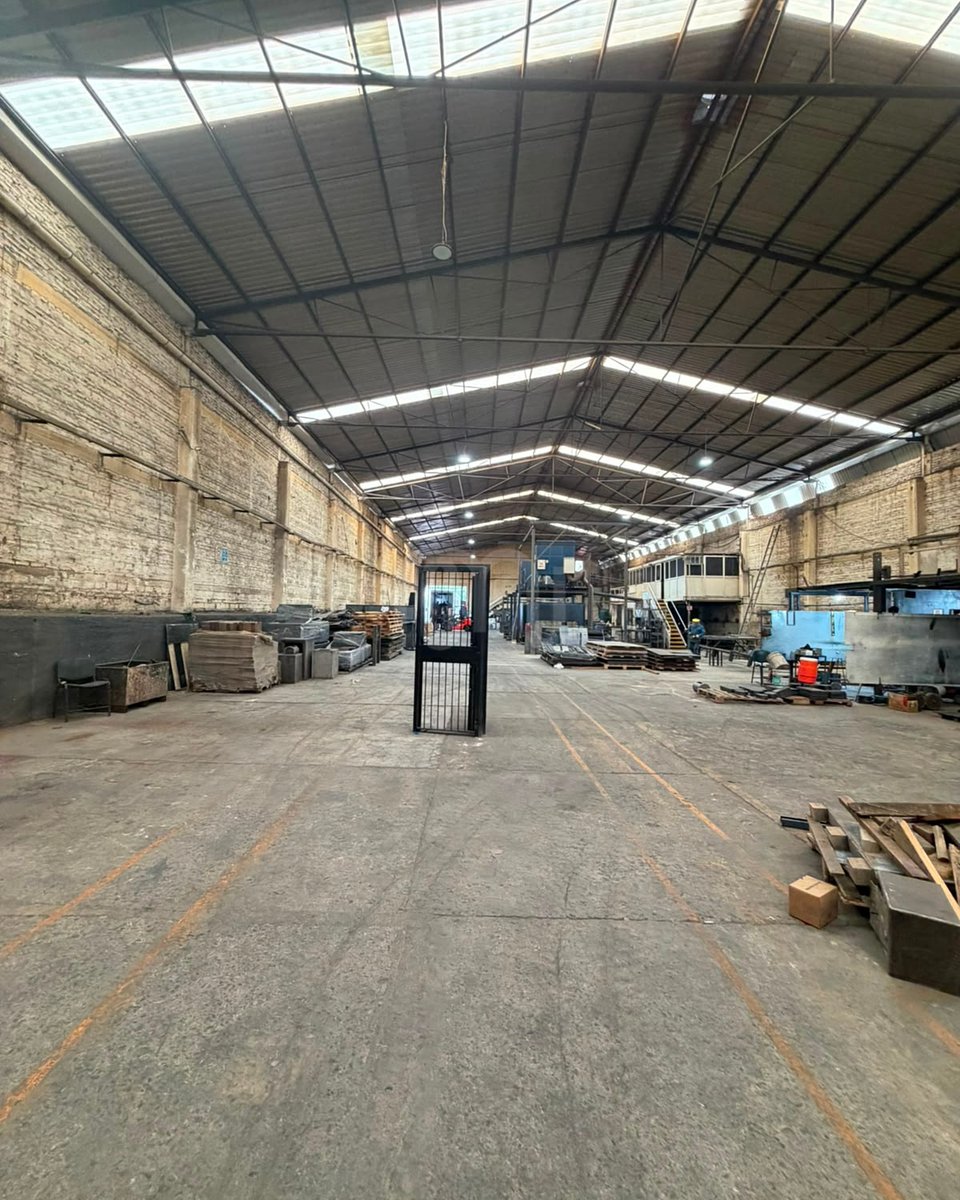 Bodega comercial en Ciudad Granja, Zapopan, foto 3 de 10