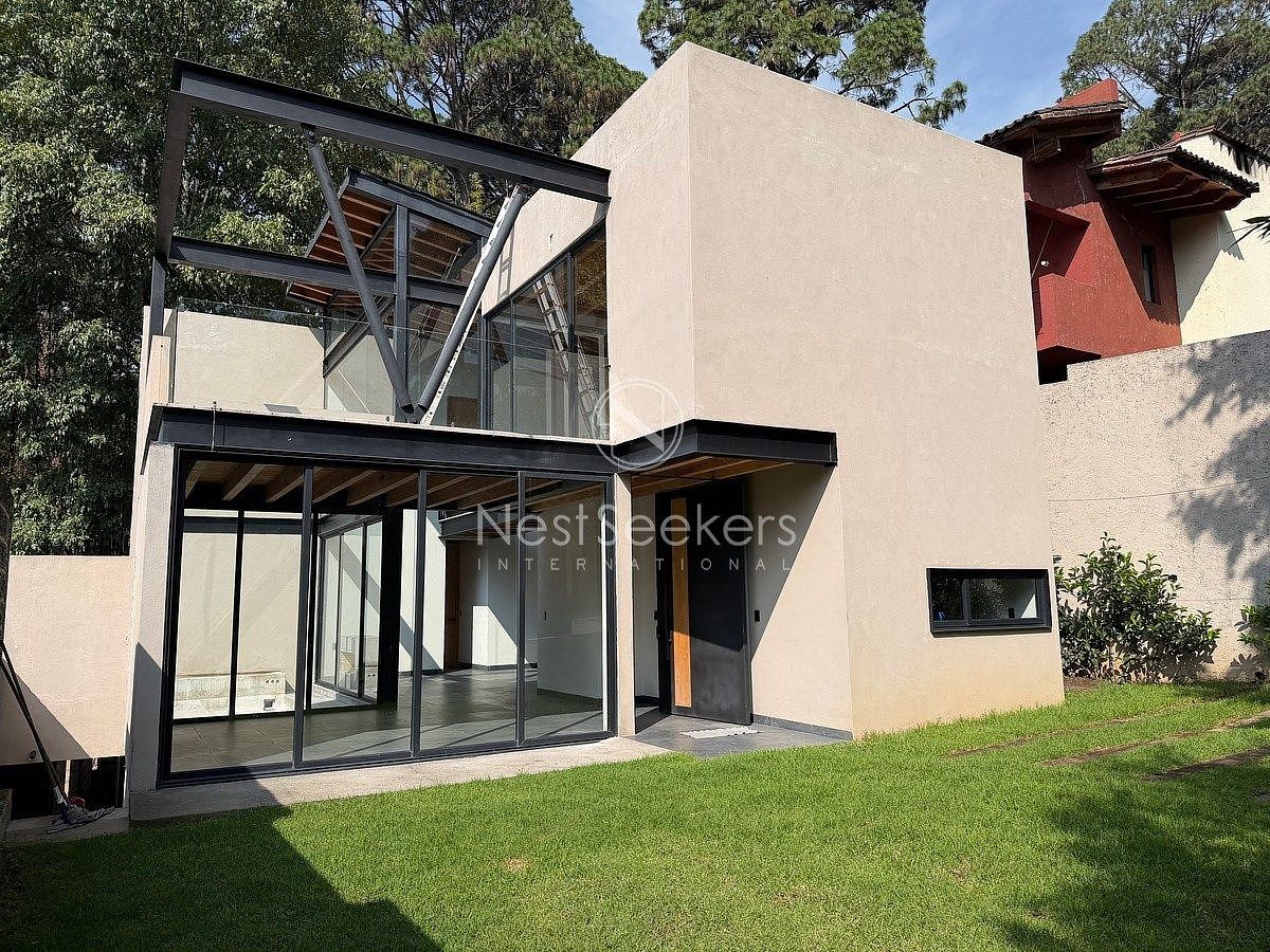 Casa nueva en venta en Avándaro, foto 1 de 27