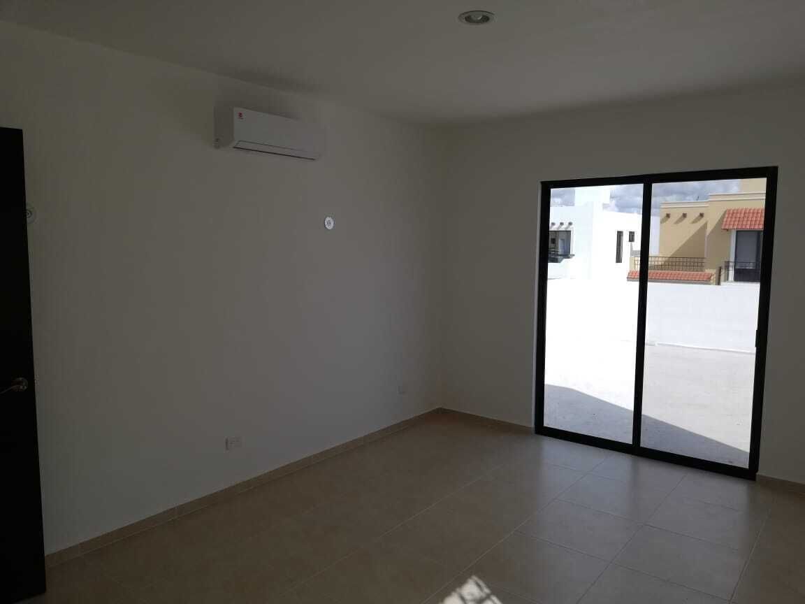 Casa en Gran Santa Fe, Mérida, foto 5 de 13