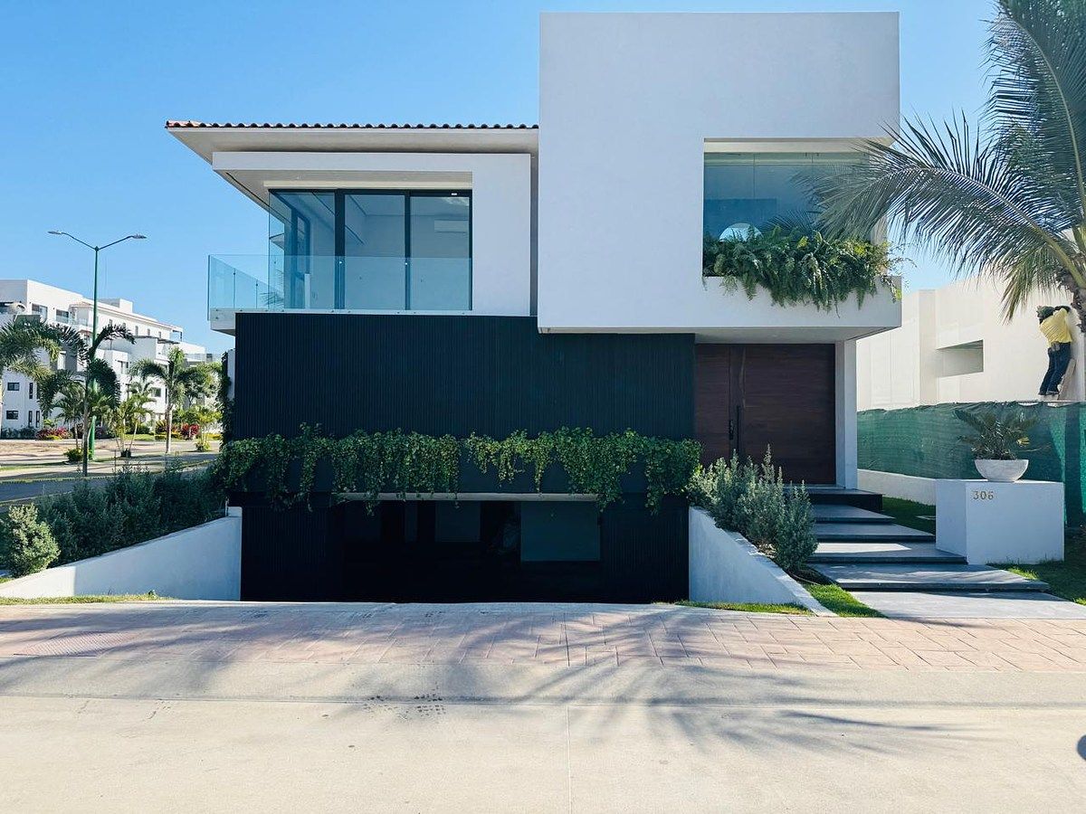 RESIDENCE IN LOS TIGRES FOR SALE OR RENT, photo 1 of 22