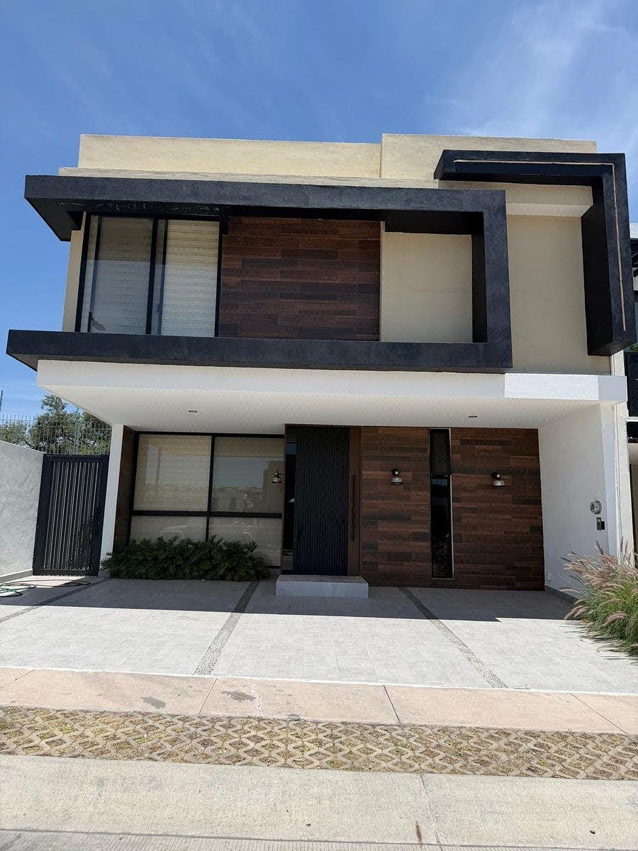 Casa en venta, foto 1 de 15