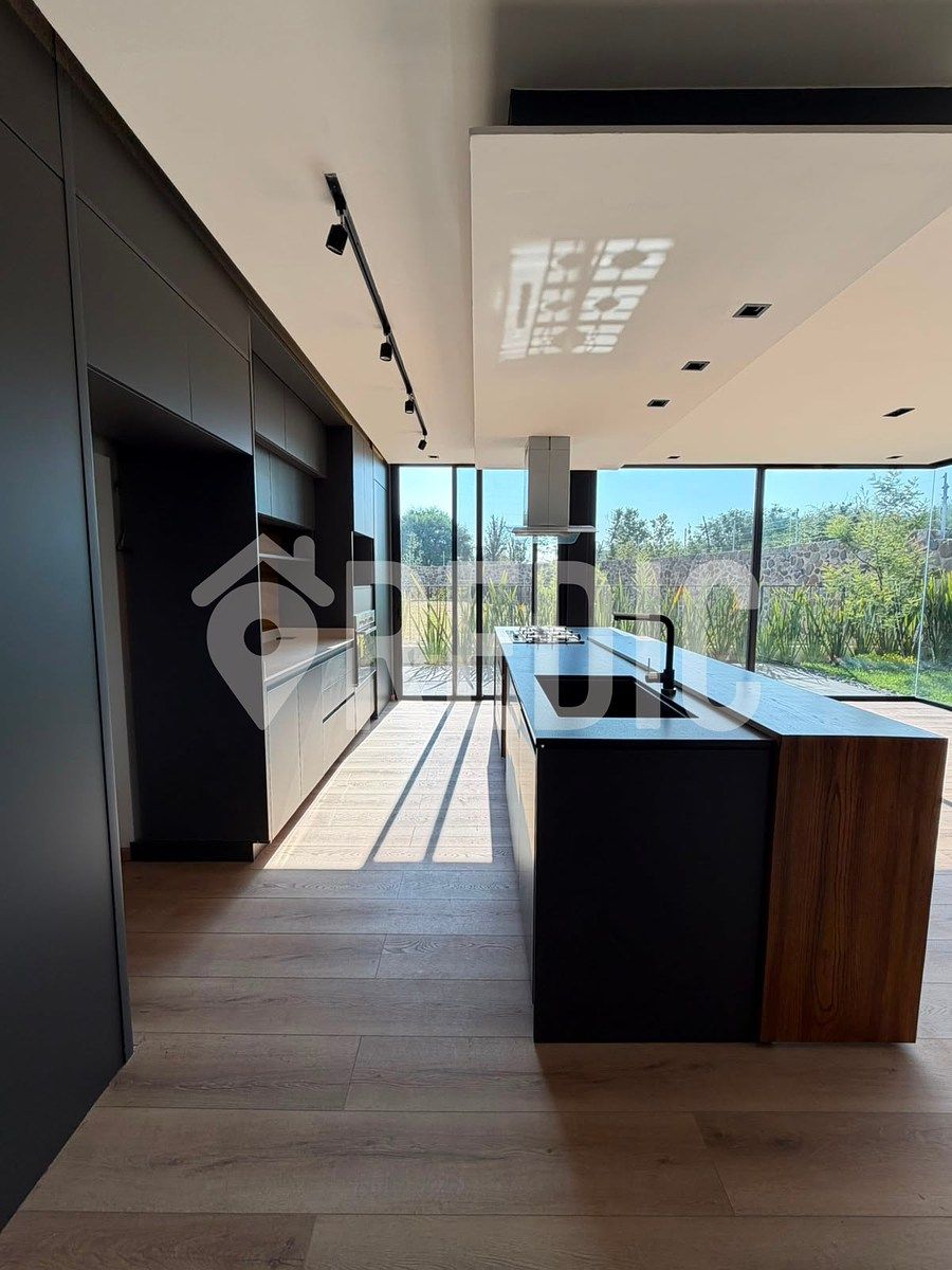 Casa em Lomas del Campanario Norte, Querétaro, foto 9 de 27