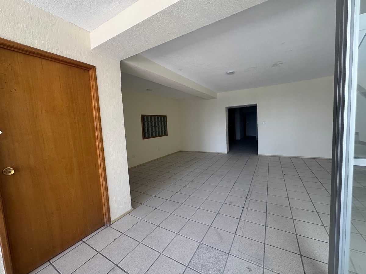 Office in Jardines de Santa Elena, Aguascalientes, photo 2 of 11