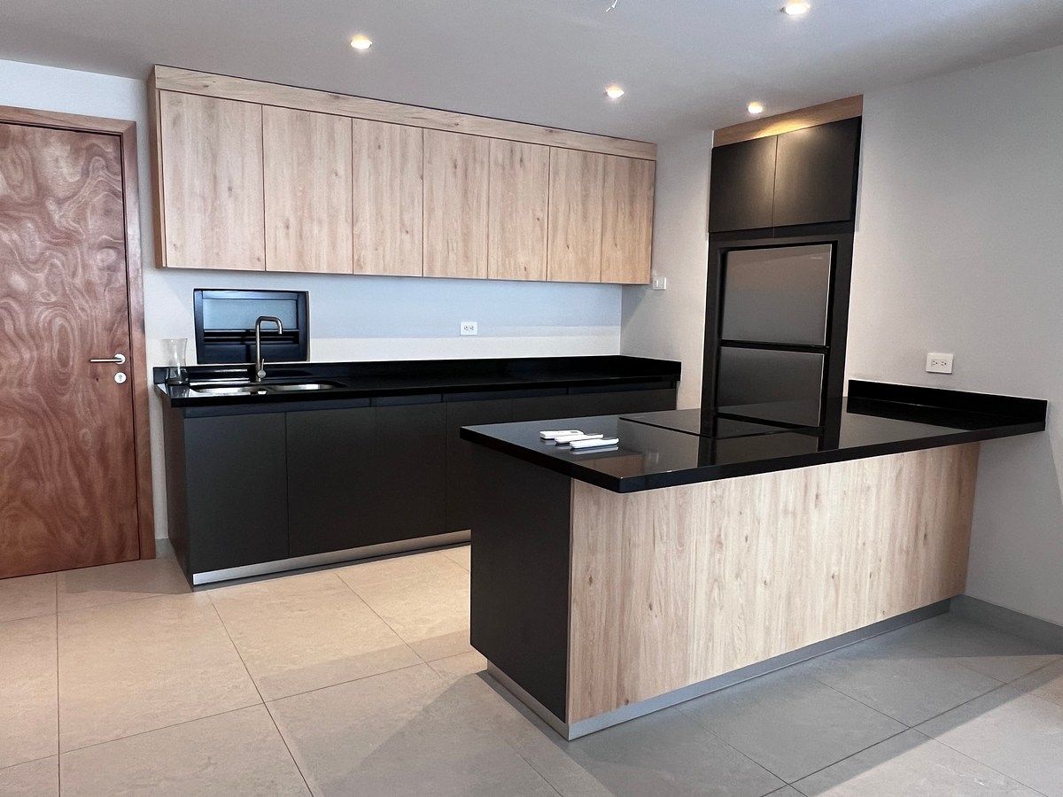 APARTMENT FOR SALE TOWER MUN VALLEY PONIENTE CORDILLERA ROAD, photo 1 of 20
