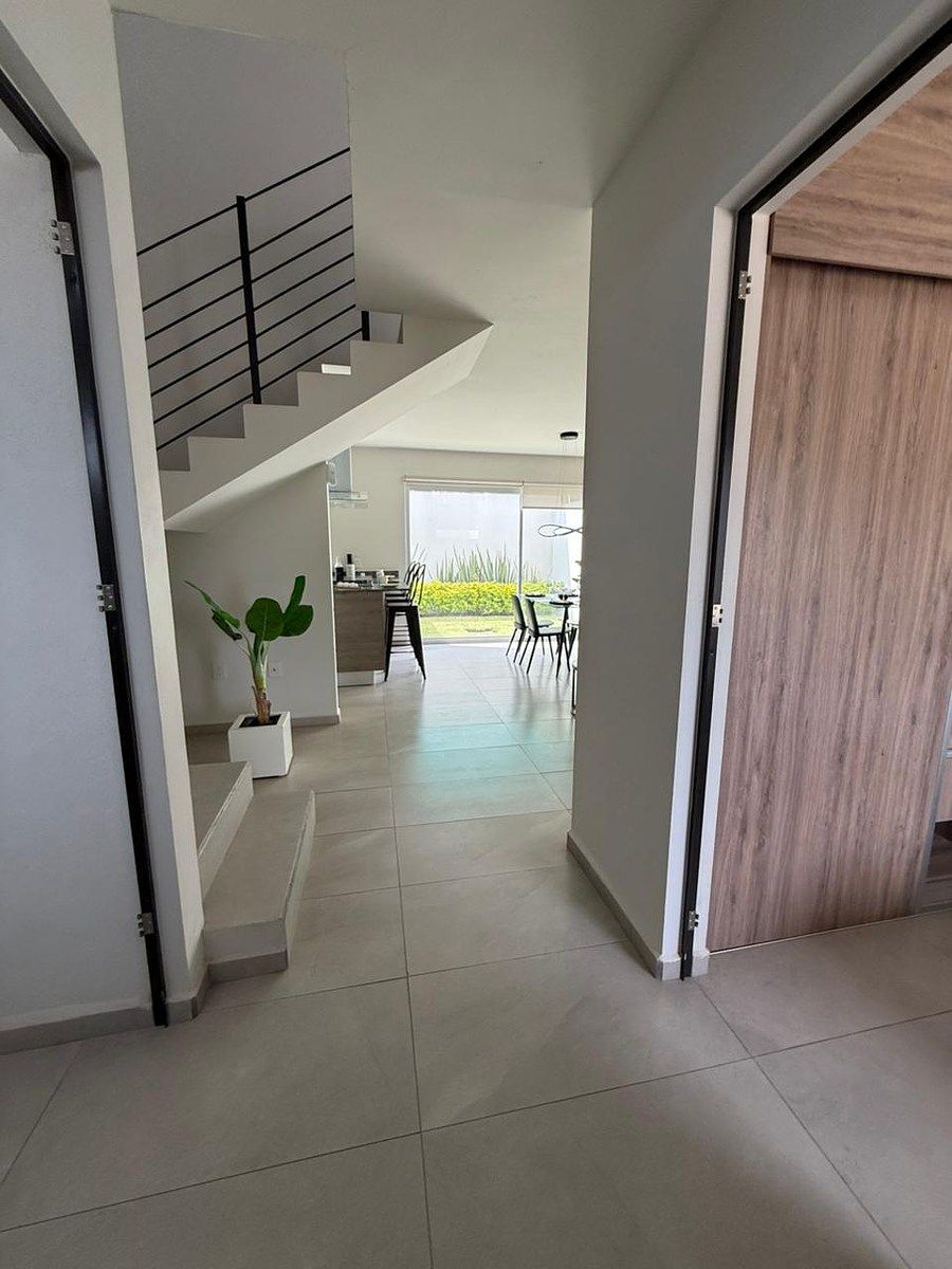Casa em Valle Imperial, Zapopan, foto 2 de 42