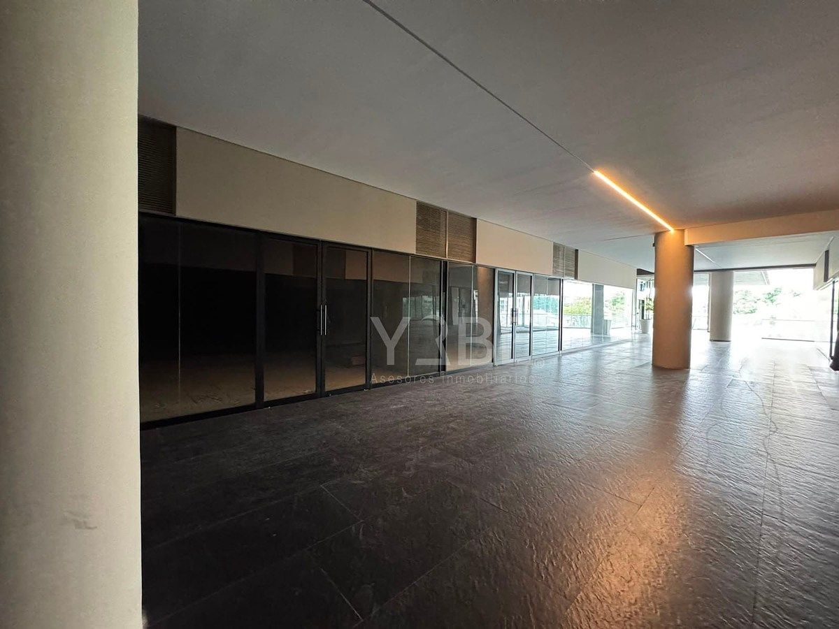 Local comercial en Ladrón de Guevara, Guadalajara, foto 4 de 10