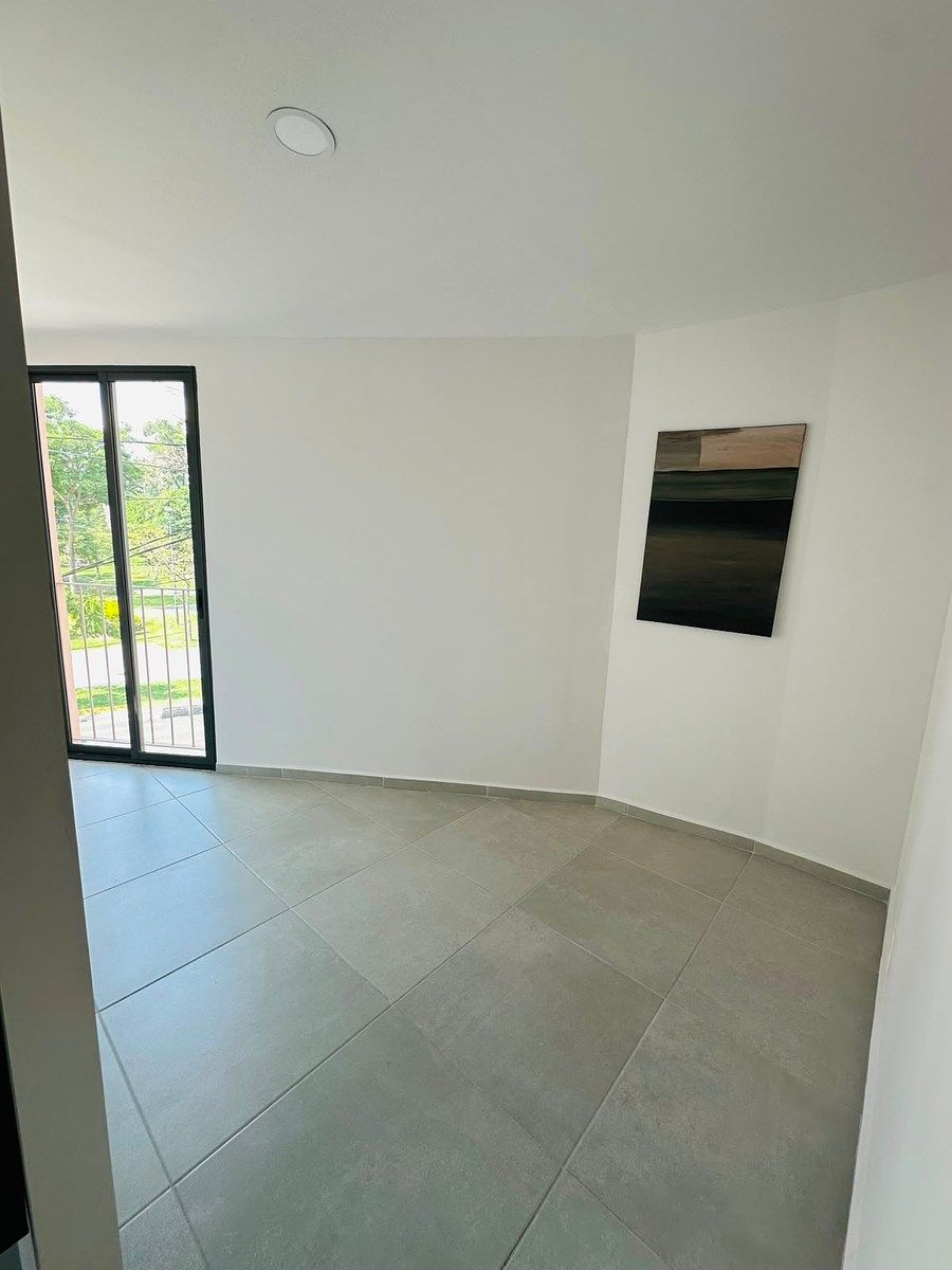 Apartment in El Retiro, Guadalajara, photo 3 of 11