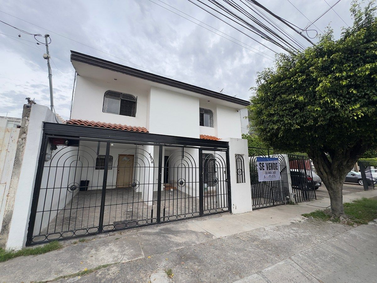 Oportunidad Casa en Paseos del Sol, foto 1 de 25