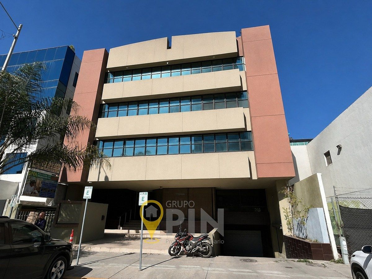Escritórios à Venda na Zona Rio | 164 m² em Localização Premium, foto 1 de 17