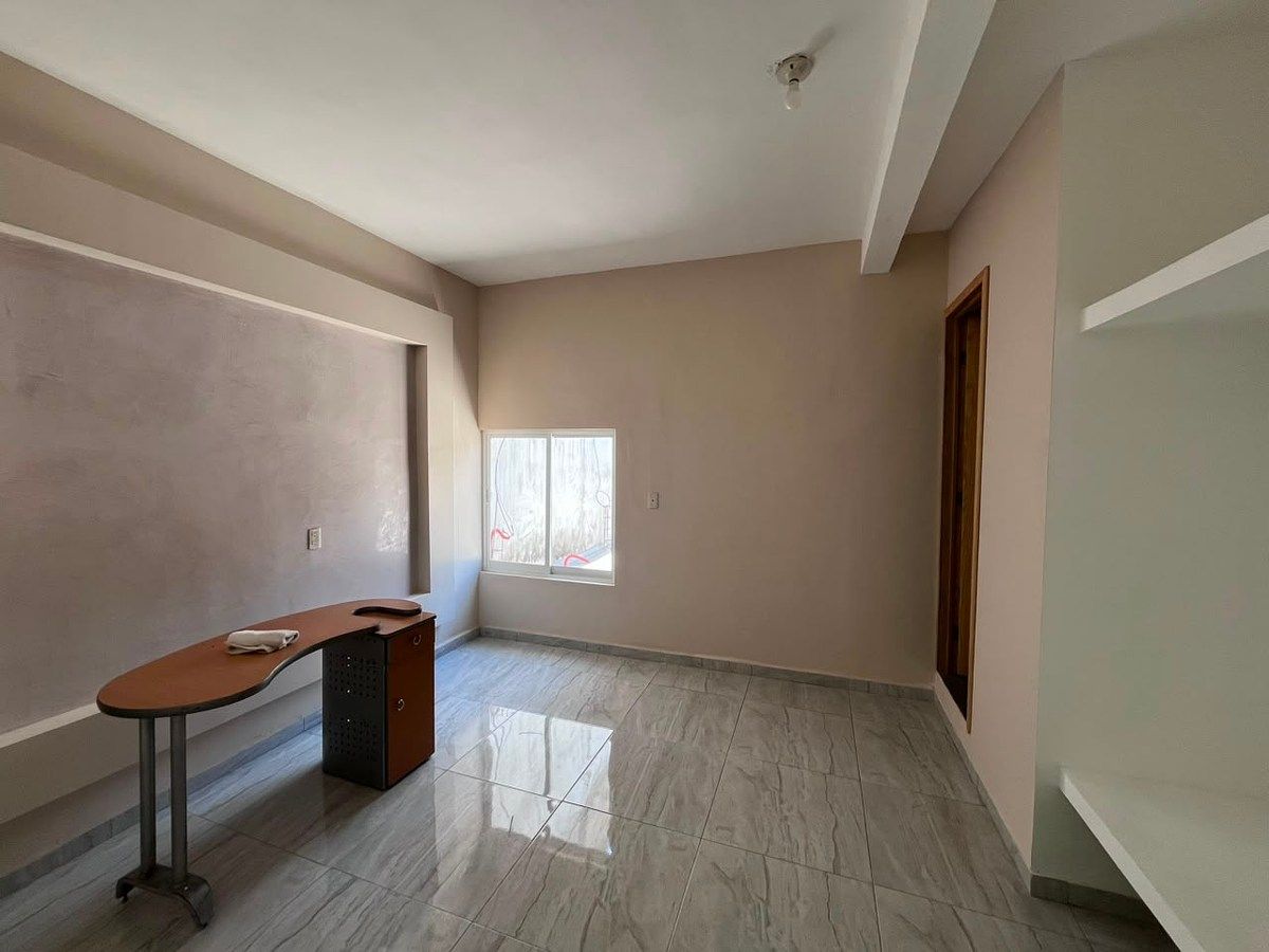 RENTA DE ESPACIO COMERCIAL PARA CONSULTORIO U OFICINAS, foto 1 de 6