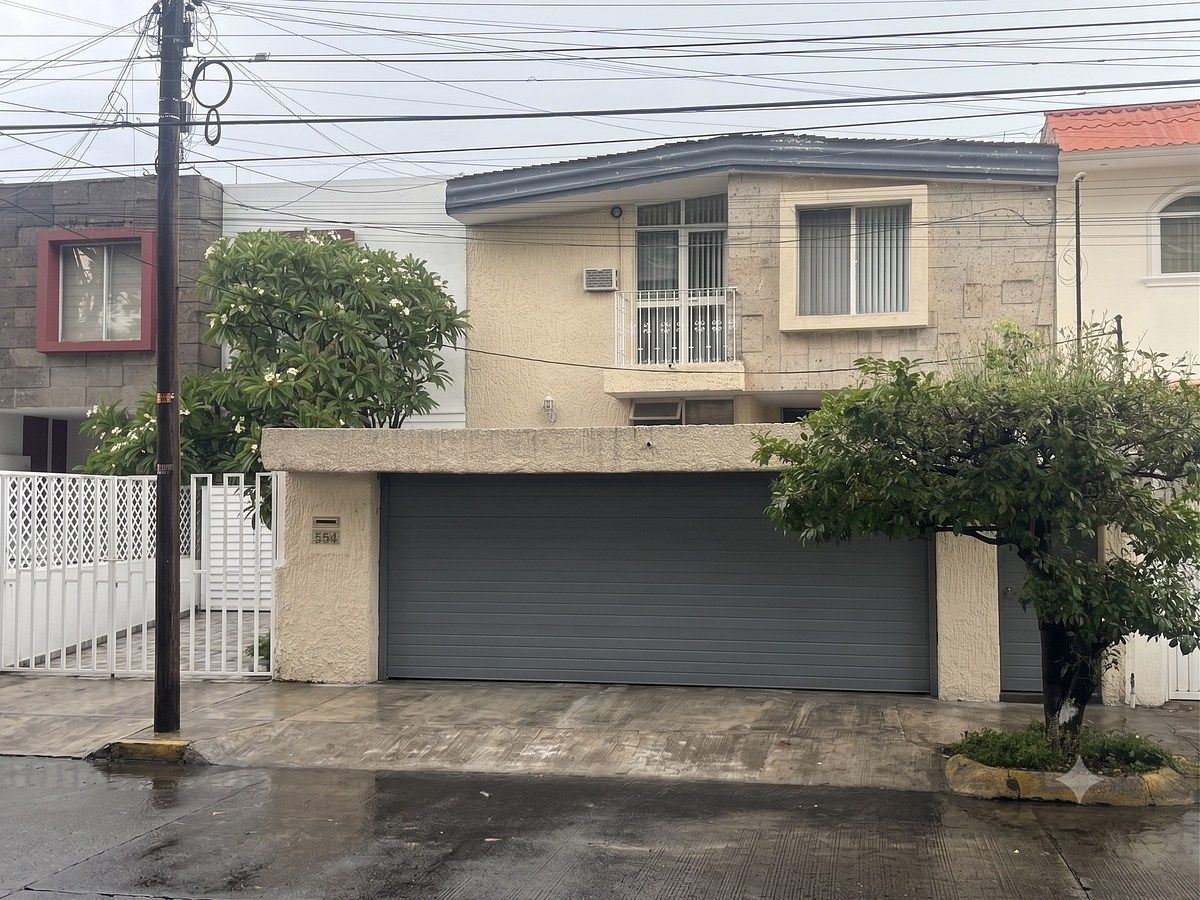 Casa à venda, na Camino Real com 237 m2 de superfície!, foto 1 de 15