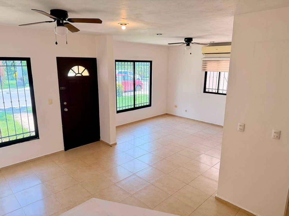 Casa em condomínio fechado em Gran Santa Fe, Mérida, foto 5 de 13