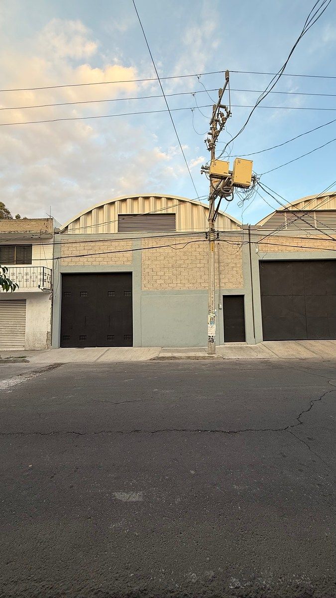 Bodega comercial en Leyes de Reforma 3a Sección, Iztapalapa, foto 10 de 11