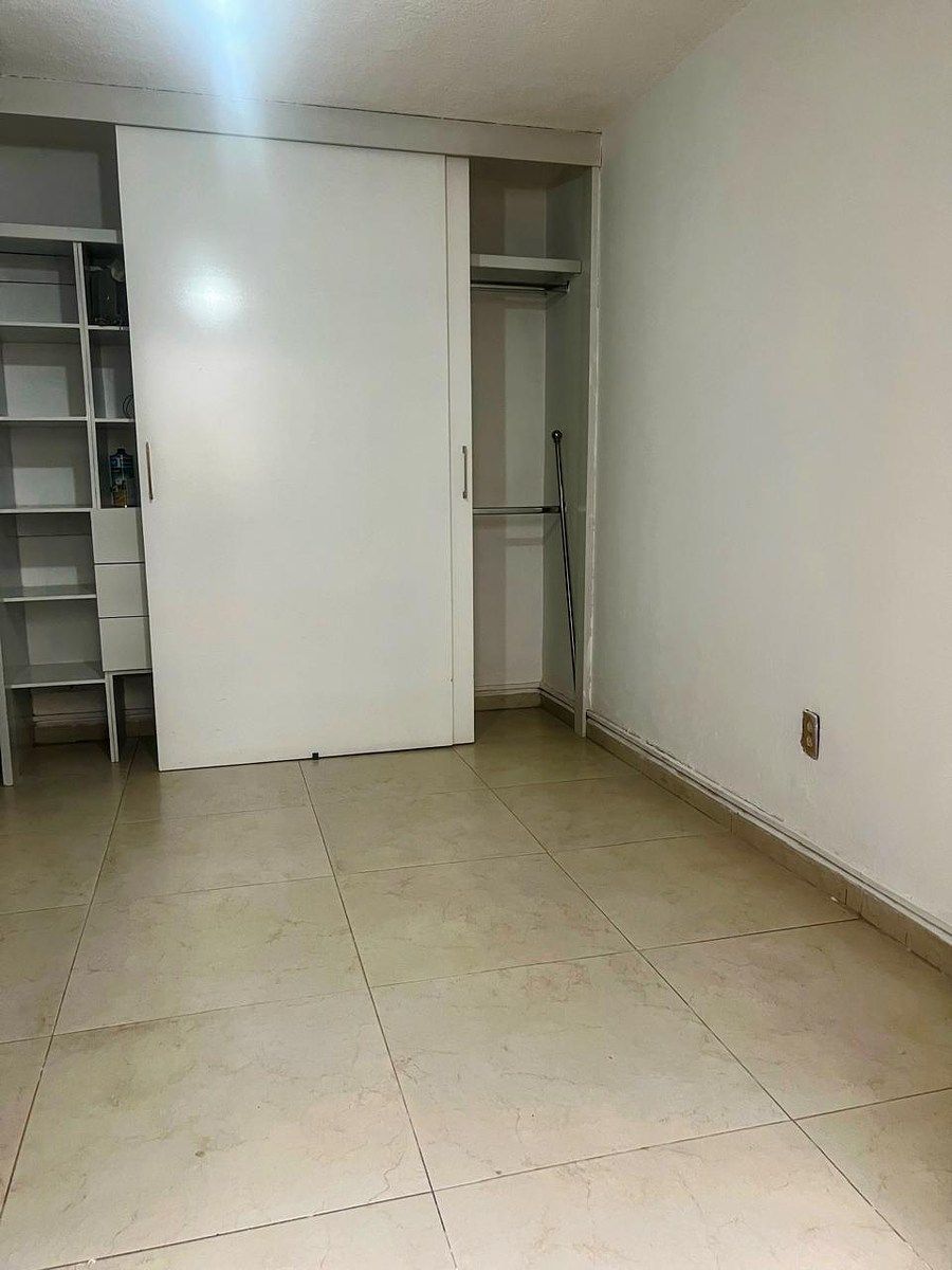 Casa em López de Legaspi, Guadalajara, foto 25 de 28