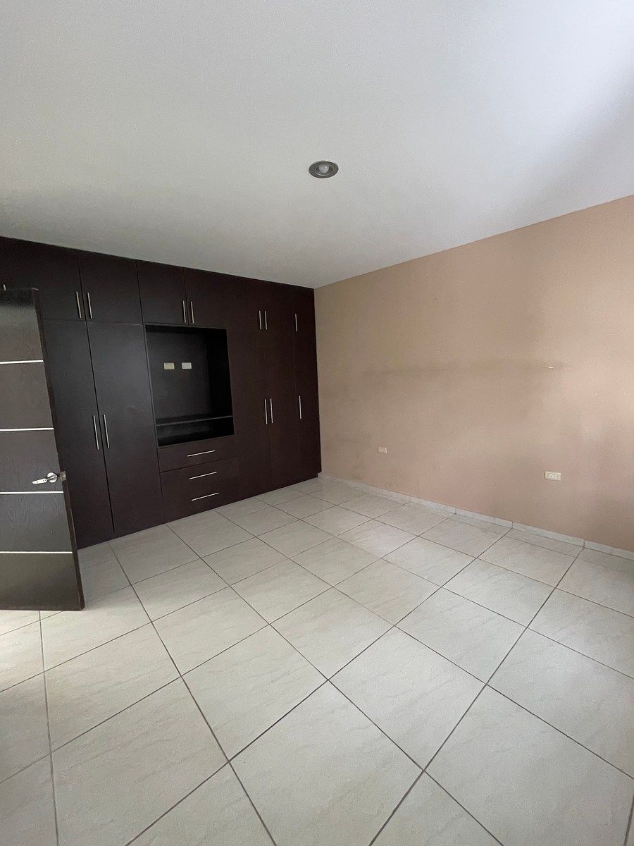 Casa em condomínio fechado em Milenio III, Querétaro, foto 8 de 18