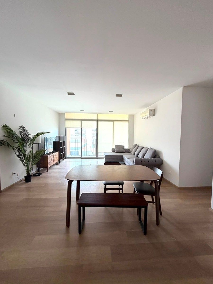 Apartamento Novo Sul MOBILIADO 124 m2, foto 1 de 12