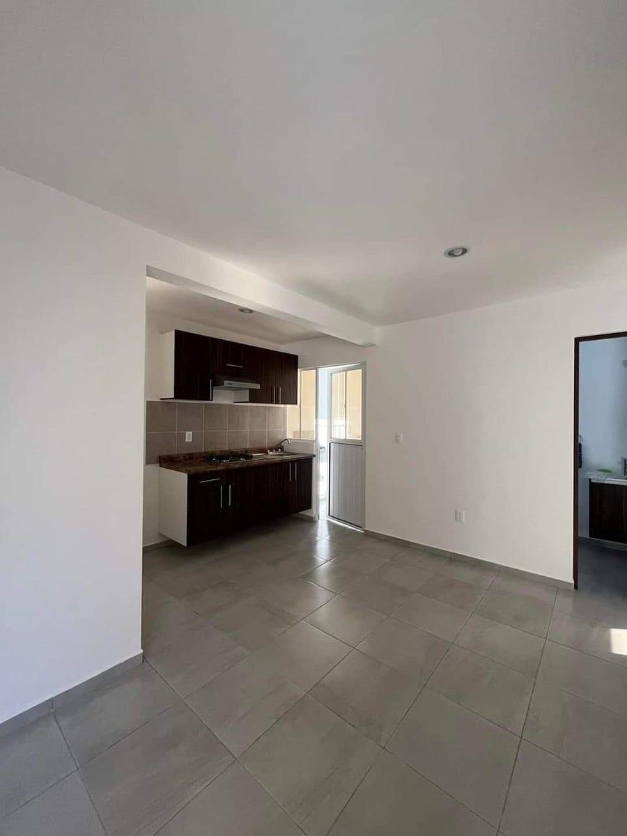 Departamento en Villas del Refugio  Tercer piso., foto 1 de 12