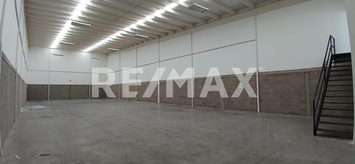 Industrial Building in La Griega, El Marqués, photo 7 of 14