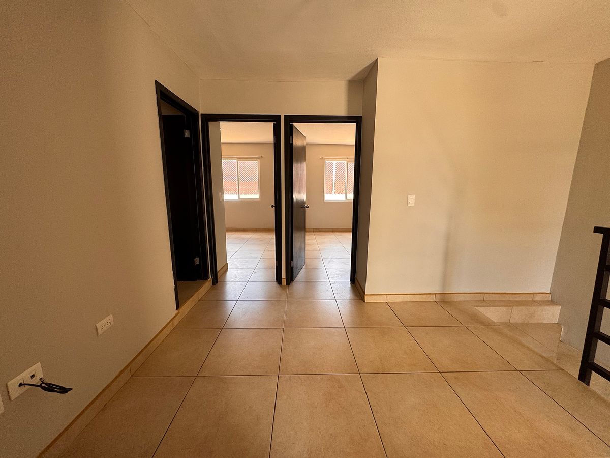 Casa em Linda Vista, Tijuana, foto 32 de 47