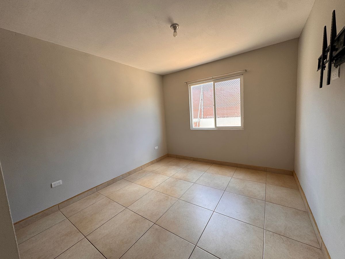 Casa em Linda Vista, Tijuana, foto 38 de 47