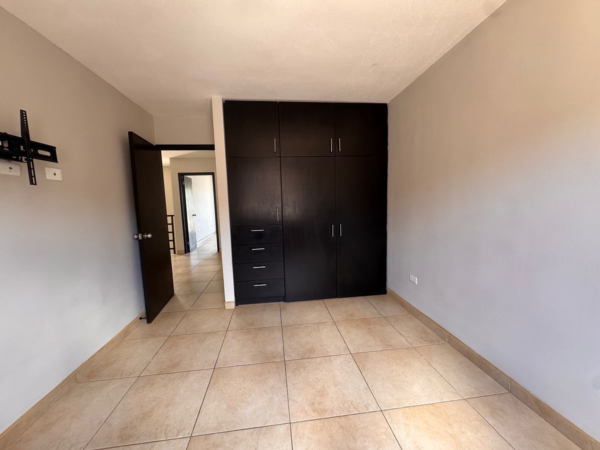 Casa em Linda Vista, Tijuana, foto 39 de 47