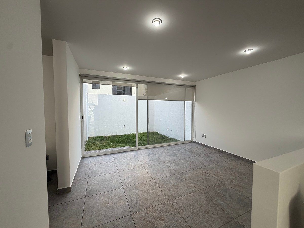 House in Gated Community in Zibatá, El Marqués, photo 5 of 45