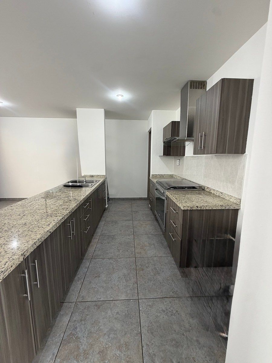 House in Gated Community in Zibatá, El Marqués, photo 13 of 45