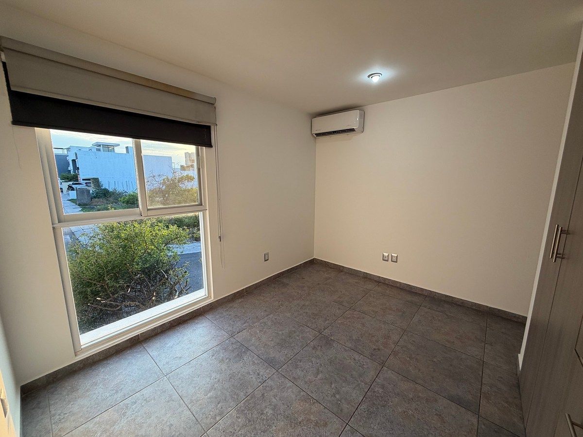 House in Gated Community in Zibatá, El Marqués, photo 35 of 45
