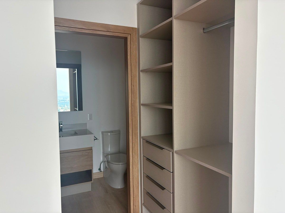 Apartment in Bosques de las Palmas, Huixquilucan, photo 11 of 26