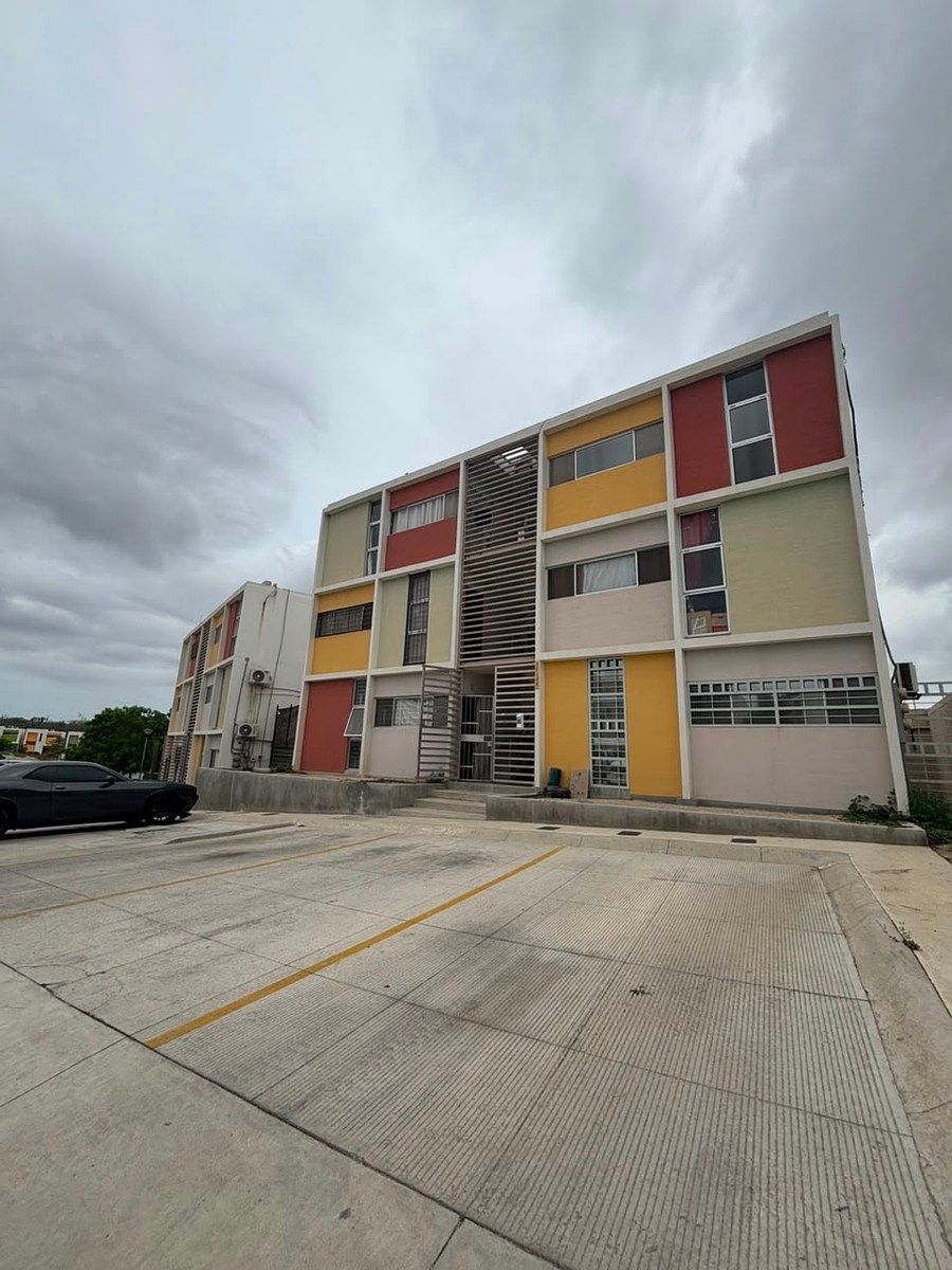 Apartamento em El Tesoro com suíte independente, foto 1 de 25