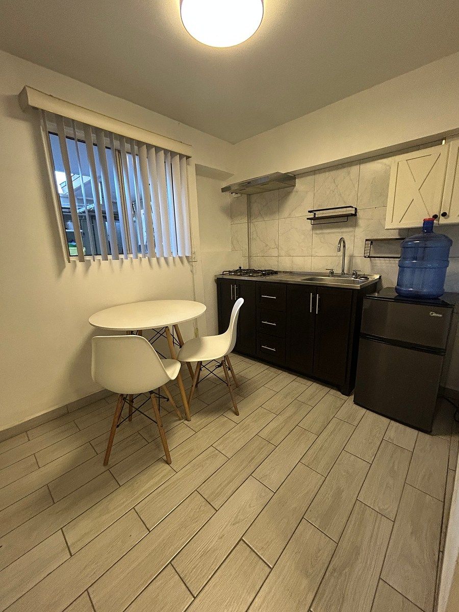 Apartment in Los Maestros, Ensenada, photo 2 of 4